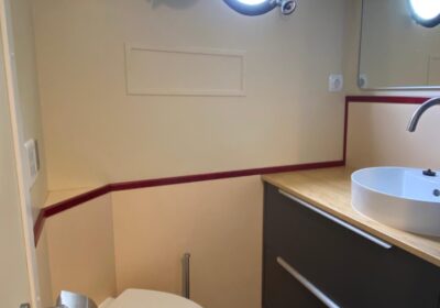 De badkamer van zeilschip Berta