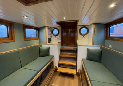 Quadra_doghouse-zitbanken Zitbanken op schoener Quadra