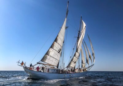 avontuur-helgoland Vrachtzeilschip Avontuur onder zeil
