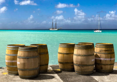 avontuur-rum Rumvaten vervoert met vrachtzeilschip Avontuur