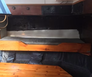 Albin Kobis bed in dagverblijf.jpg